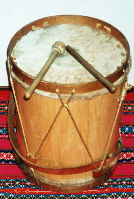 2702_bombo 2702_bombo